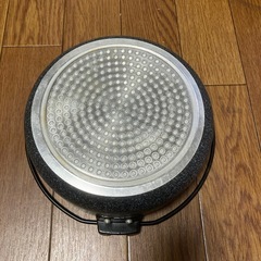 フッ素樹脂加工の小さい鍋の画像