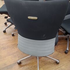 ★リユースのサカイ水戸店★オカムラオフィスチェア　フィーゴブルーH85×D54×W63クリーニング済みMT6912の画像