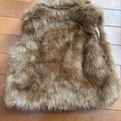 毛皮風ベスト　95の画像
