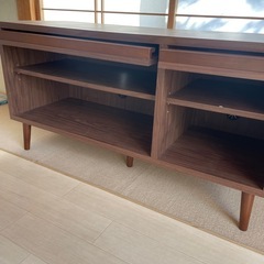 レトロなラックの画像