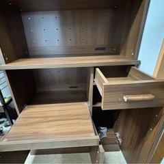 食器棚・レンジ台(180cm×90cm) 、耐震突っ張り棒付きの画像