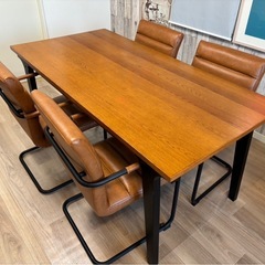 ニトリ　ダイニングテーブルセット 椅子4脚/セット購入で高額割引の画像