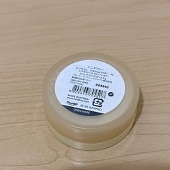 イニスフリーパウダー　サンリオコラボの画像