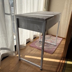 机(大理石調)の画像