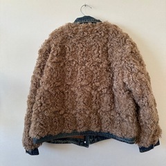 【新品】プードルみたいなファー　デニムドッキングボアジャケット プードルファーの画像