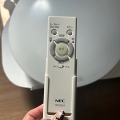 NEC　8畳向けLEDシーリングライトの画像