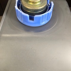 ダイニチ　ブルーヒーター　灯油缶9Lの画像