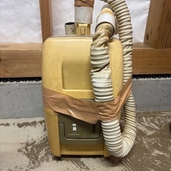 レトロ家電各種　アナログテレビ　掃除機　ミキサーの画像