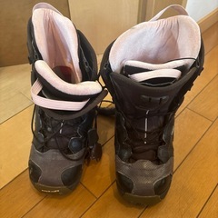 スノーボード＋ビンディング付きの画像