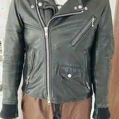 本革ライダースジャケットの画像