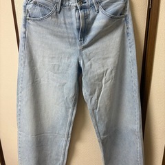 UNIQLOバレルカーブパンツ28インチの画像