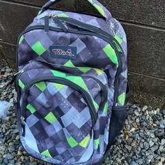 子供用キャリー付きリュックの画像