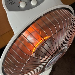 カーボンヒーター　DCH-1202 首振り機能ありの画像