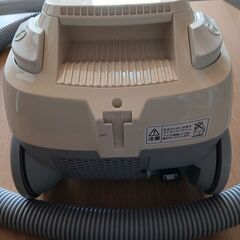 【無料】アイリスオーヤマ掃除機　０円にて引き取り限定の画像