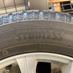 アクア　スタッドレスホイルセットの画像