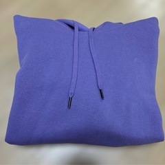 GU レディースパーカー Mサイズの画像