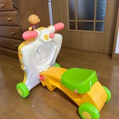 アンパンマン 乗って押して変身ウォーカーの画像