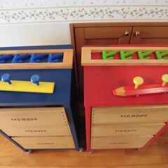 子供用　収納・衣装ラック他　2セットの画像