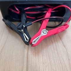 オートバイ・軽自動車用バッテリー充電器の画像