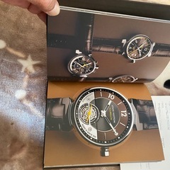 時計ｶﾀﾛｸﾞ LOUISVUITTONの画像