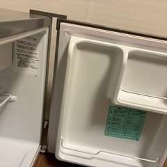 Hisense ノンフロン冷蔵庫　HR-A42JWS ２０２１年製の画像