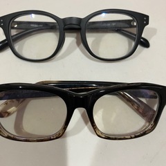 伊達メガネ　2個の画像
