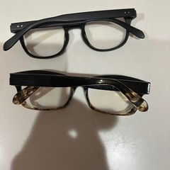 伊達メガネ　2個の画像