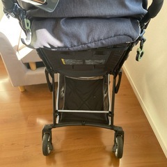 Pigeon べびベビーカーの画像
