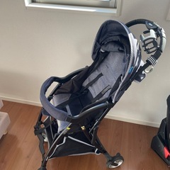 Pigeon べびベビーカーの画像