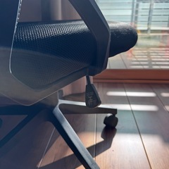 オフィスチェア 半年ほど使用 
の画像