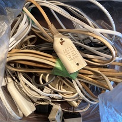 電源コード、タップなど色々まとめての画像