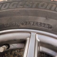 【美品】スタッドレスタイヤ＆ホイールセットの画像