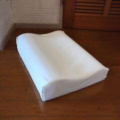 ニトリ　重い毛布　　★枕オマケ付き★の画像