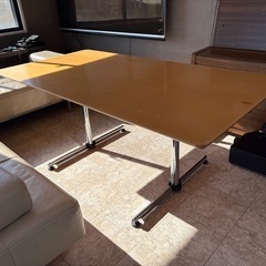 早い物勝ち　明日捨てます　今日引き取り　定価30万以上　USM キトス　 高級　テーブル　デスクの画像