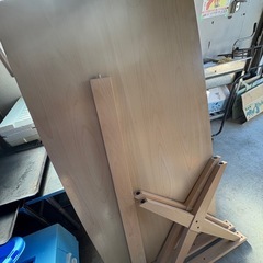 ニトリのダイニングテーブル　テーブルのみです。の画像