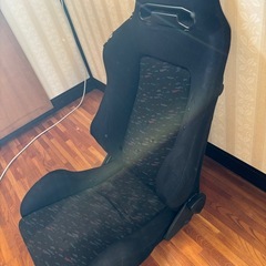 レカロシート セミバケの画像