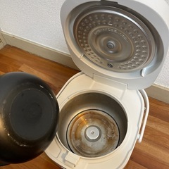 炊飯器2〜3人用の画像