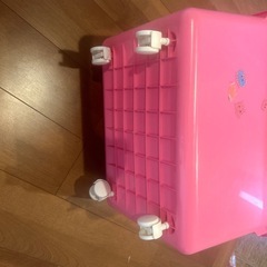 おもちゃ
箱の画像