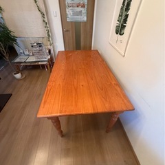 パイン材　
ダイニングテーブル の画像