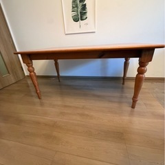 パイン材　
ダイニングテーブル の画像