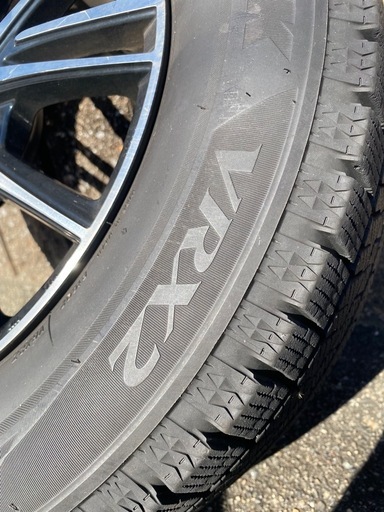 205/65R16 ブリヂストン　スタッドレスタイヤ