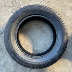 冬タイヤ205/60R16の画像