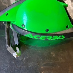 オフロードバイク　ナックルガード緑の画像