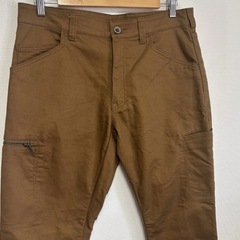 ワークマン　カーゴパンツ　　ブラウンの画像