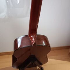タカミネのクラシックギター　初期の頃なので、作りがかなり良いです。最終価格です。の画像