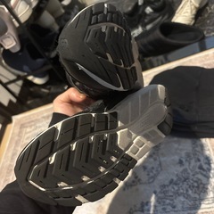 ニューバランス20cmの画像