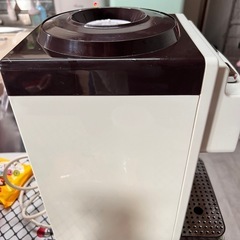 toffy 卓上ウォーターサーバーの画像