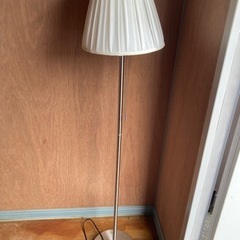 無料　テレビ台、冷蔵庫などの画像