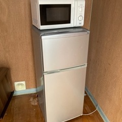 無料　テレビ台、冷蔵庫などの画像