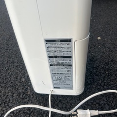 アイリスオーヤマ 除湿機 DCE-6515 2017年製の画像